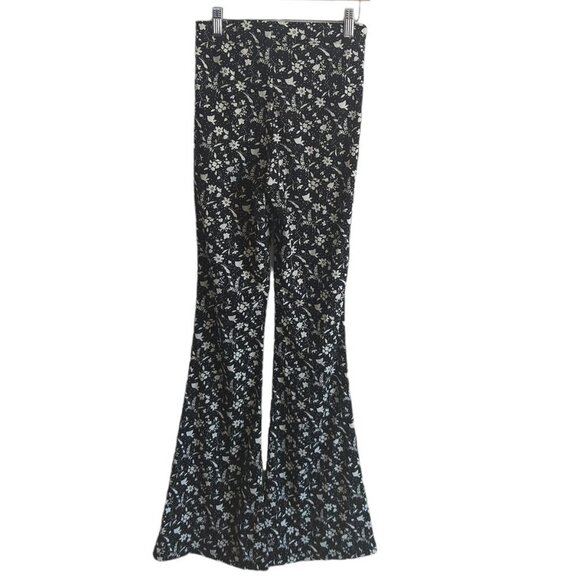 Topshop Floral Print Flared Pants - Picture 5 of 7